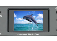 2.5-Inch Photo Fine LCD